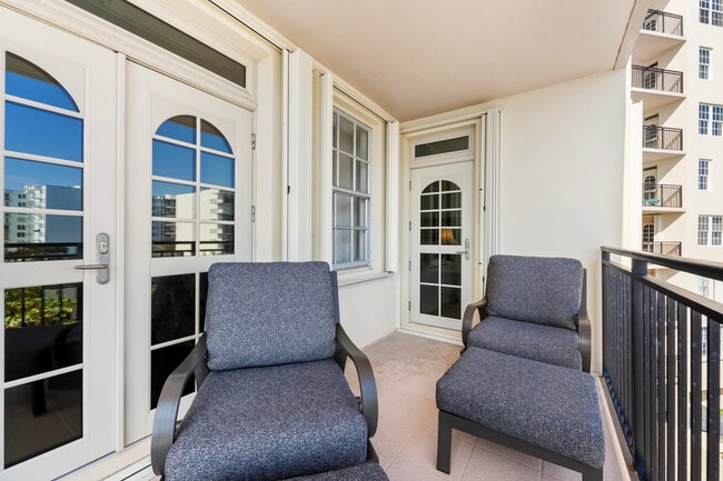Building Photo - 3475 S Ocean Blvd