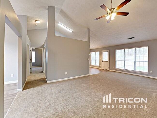 Building Photo - 1610 Westfield Ct NW