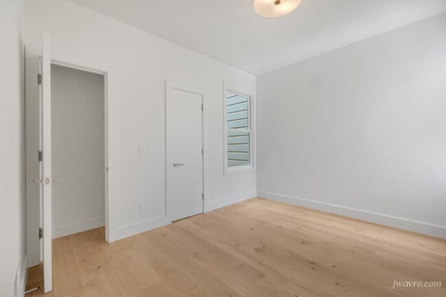 Building Photo - 80 28th St