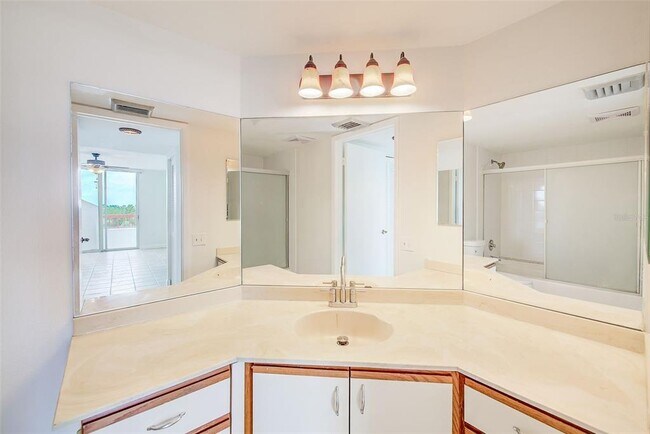 Building Photo - 2333 Feather Sound Dr