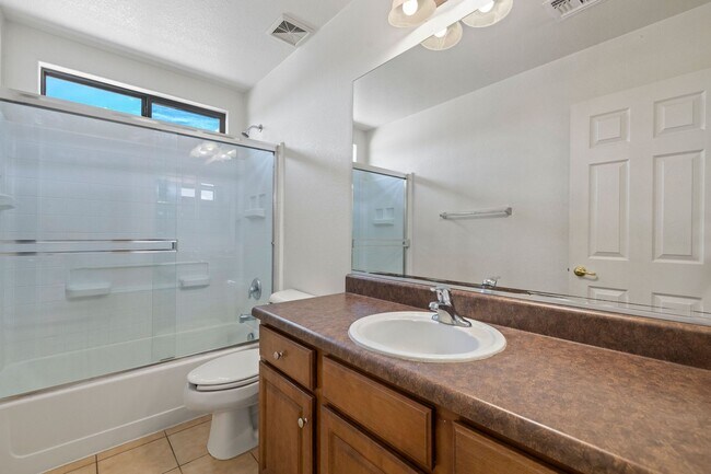 Building Photo - Nice Two-Story Family Home In Rita Ranch w...