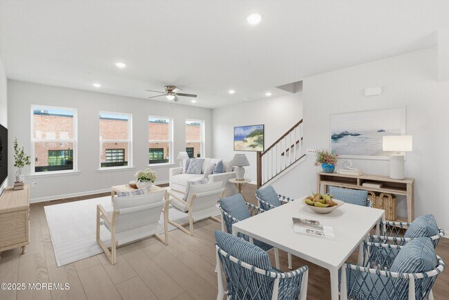 Building Photo - 12 Barton Ave