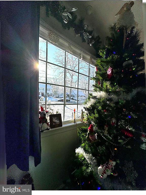 Building Photo - 409 Swarthmore Rd