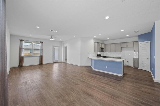 Building Photo - 141 Parryi Cove