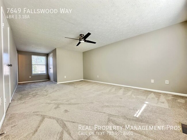 Building Photo - 7649 Fallswood Way