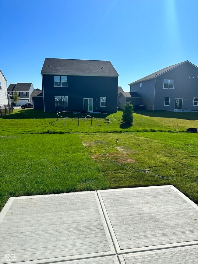 Building Photo - 8560 Tripp Rd