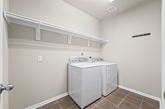 Building Photo - 17507 Solly Oak Pl