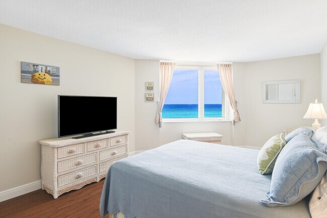 Building Photo - 500 S Ocean Blvd