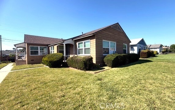 Building Photo - 2105 S Garfield Ave