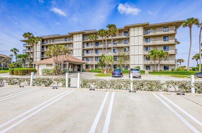 Building Photo - 601 S Seas Dr