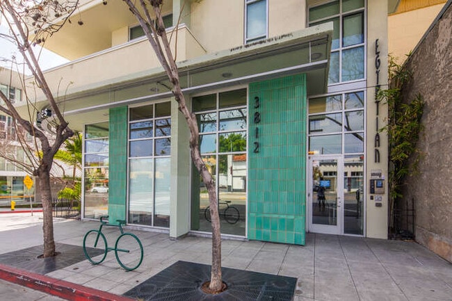 Building Photo - 3812 Park Blvd