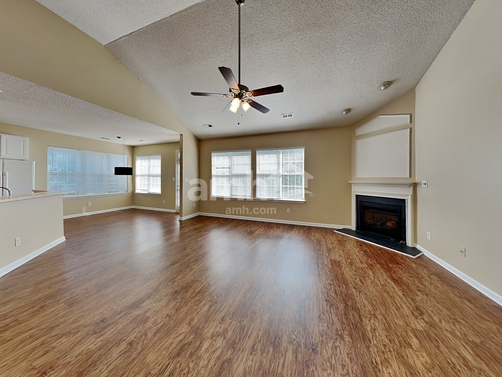 Building Photo - 6604 Conifer Cir