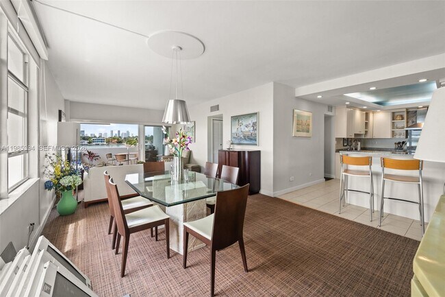 Building Photo - 3 Island Ave