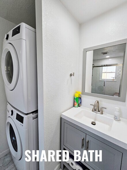 Building Photo - 9210 Meade St