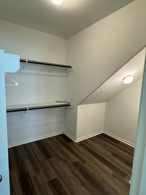 Building Photo - 3831 W Alessano Ln