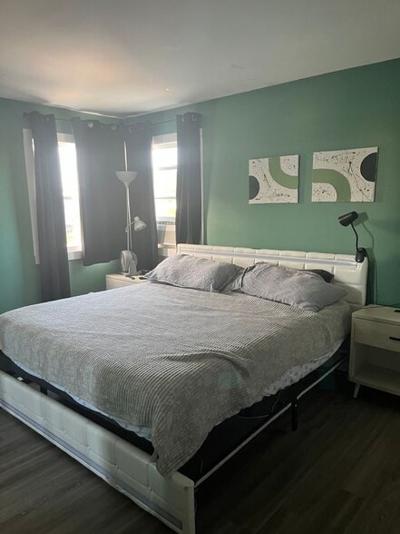 Building Photo - 15 Lyndale Ct