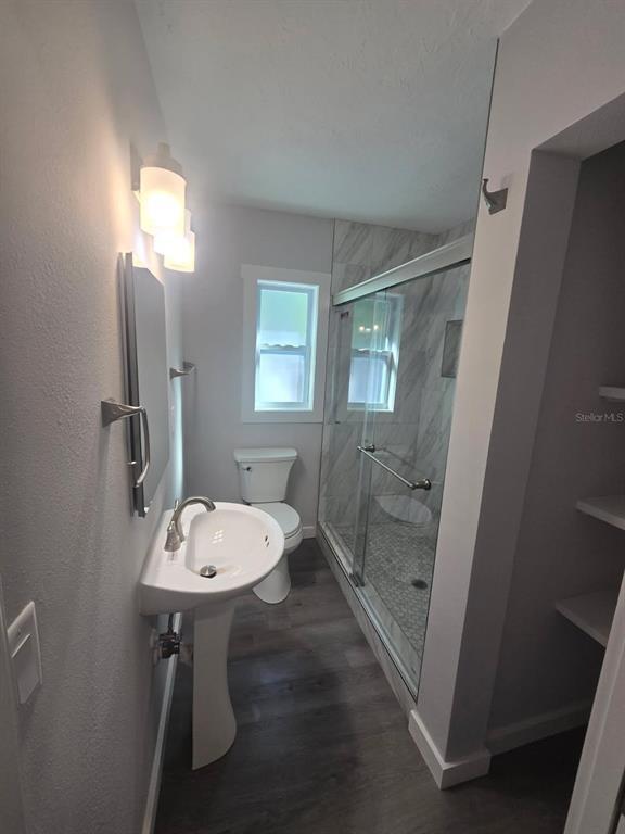 Building Photo - 107 29th St