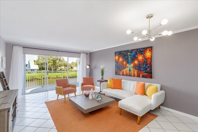 Building Photo - 6124 S River Run Dr