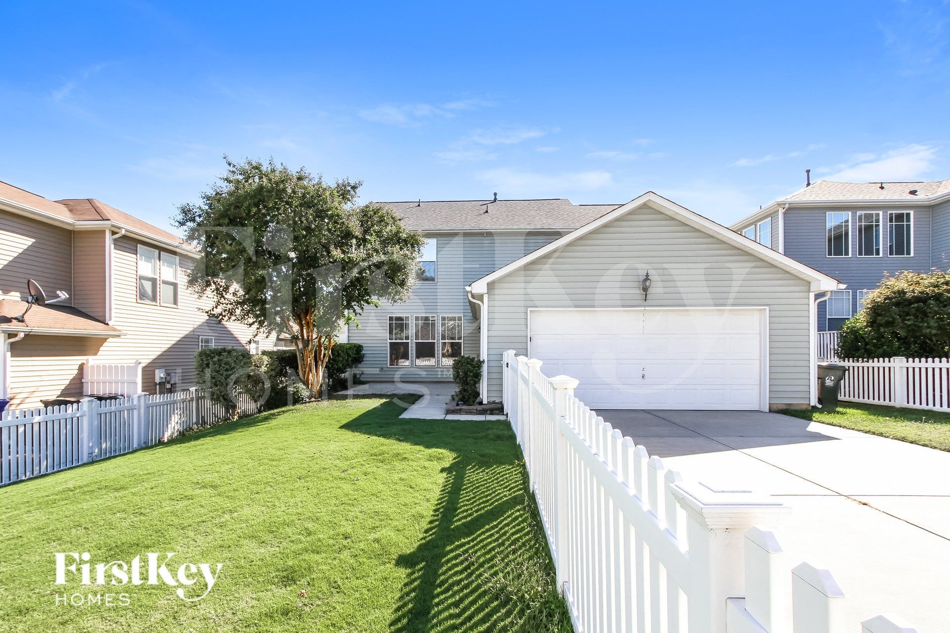 Building Photo - 15636 Seafield Ln