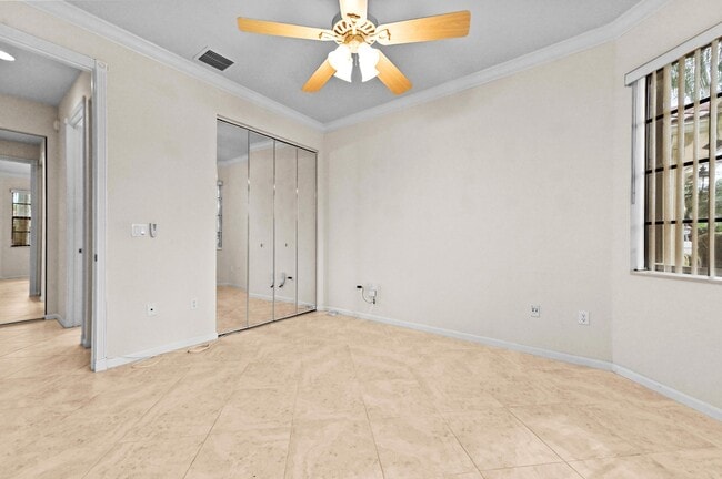 Building Photo - 6823 Fabiano Cir