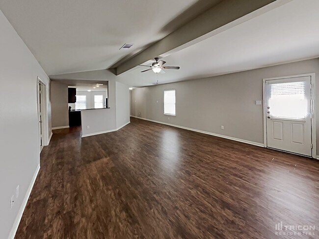 Building Photo - 2331 Oyster Bay Ave