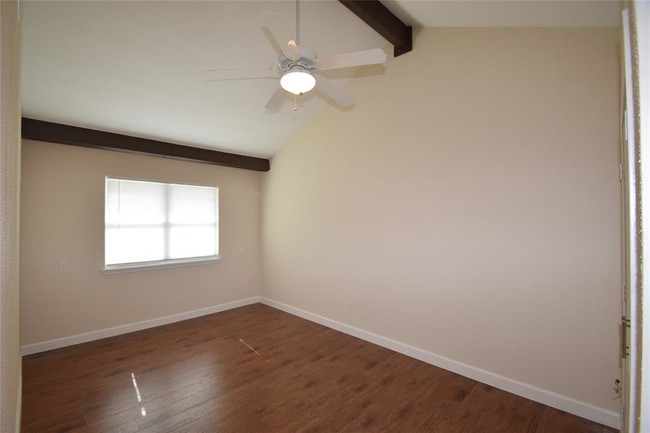 Building Photo - 15107 Kimberley Ct