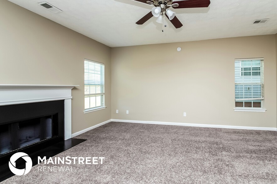 Building Photo - 11181 James Madison Dr