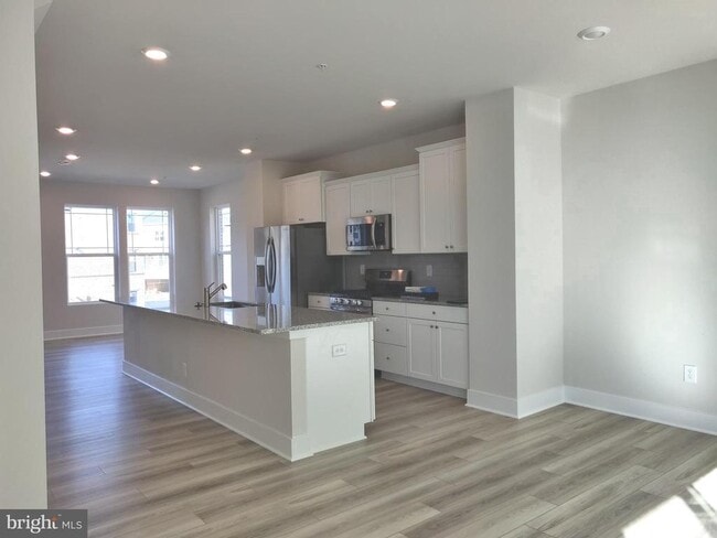Building Photo - 2766 Bridgewater Dr