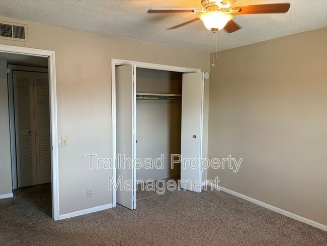 Building Photo - 5801 Woodson Dr