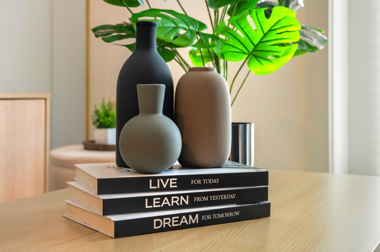 Building Photo - 4204 Greeley St