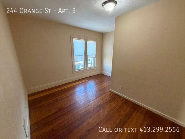 Building Photo - 244 Orange St