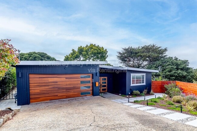 Building Photo - 3057 Otto Dr