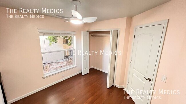 Building Photo - 3977 Journey Ct