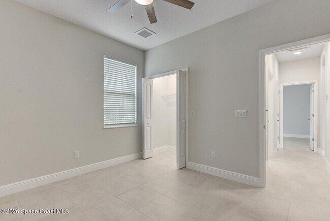 Building Photo - 3085 Blazing Star Dr