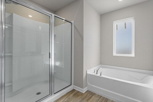 Building Photo - 8588 Palmetto Dr