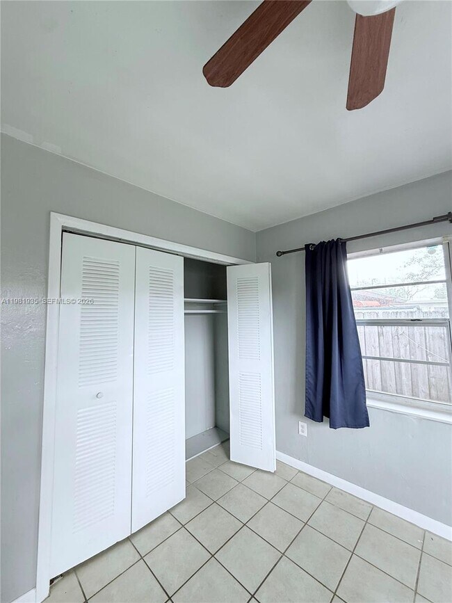 Building Photo - 815 NW 16th St