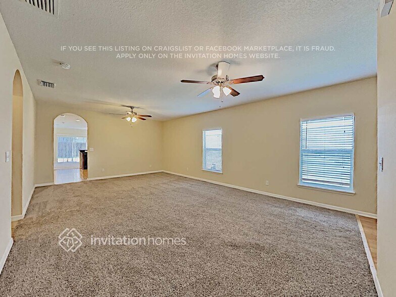 Building Photo - 6160 Kiteridge Dr