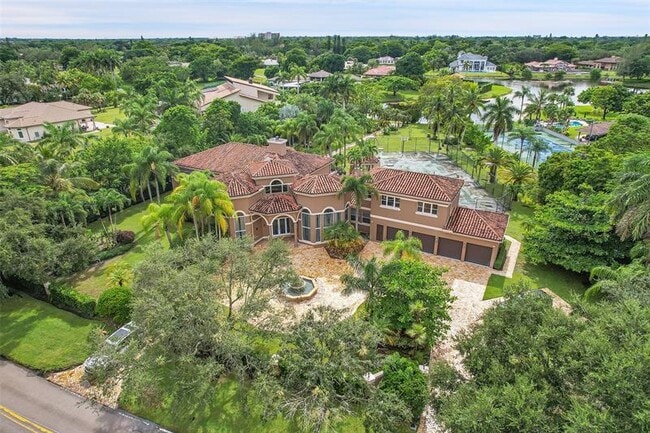 Building Photo - 4200 Coral Hills Dr