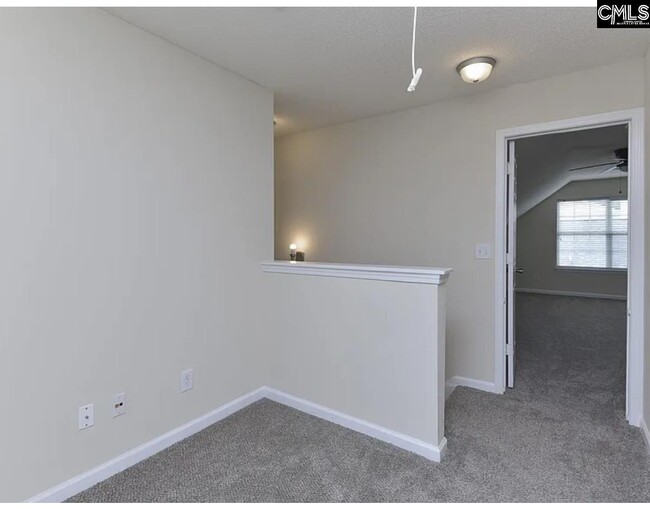 Building Photo - 312 Killian Green Dr