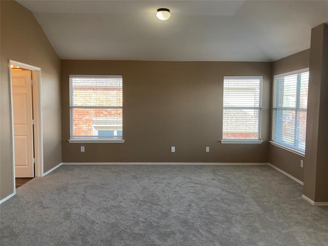 Building Photo - 615 Lone Ridge Way