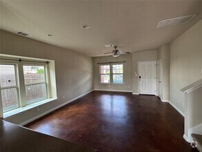 Building Photo - 4503 Esper Ln