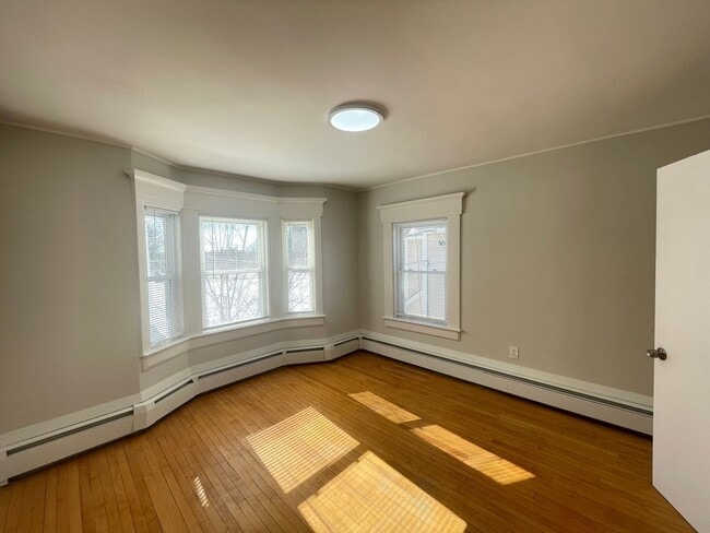 Building Photo - 193 W Mitchell St