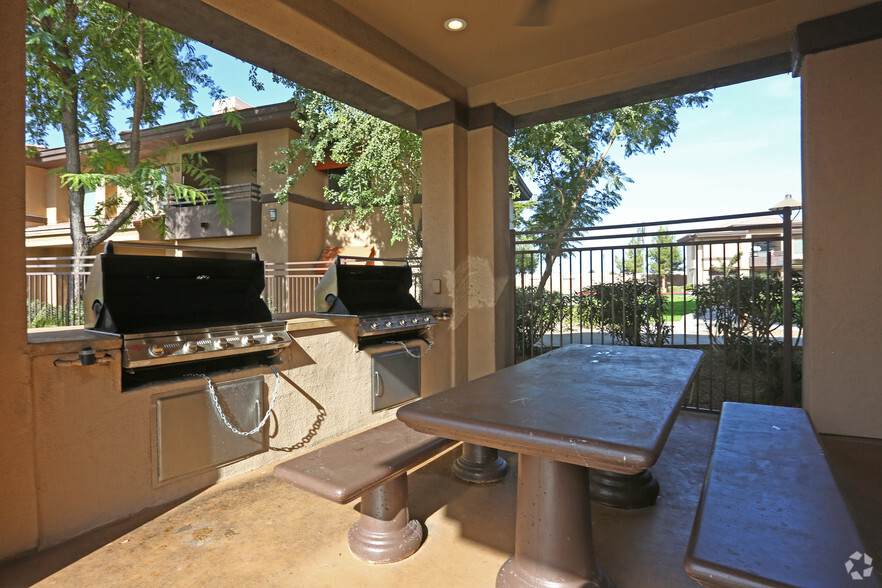 West Town Court 8400 W Virginia Ave Phoenix AZ 85037 Apartment Finder West Town Court 8400 W Virginia Ave Phoenix AZ 85037 Apartment Finder