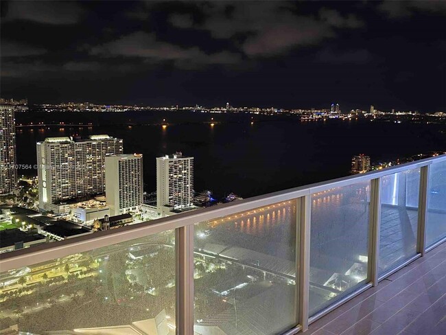 Building Photo - 1100 Biscayne Blvd