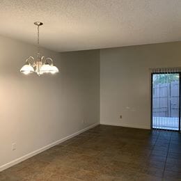 Building Photo - Colony Pine