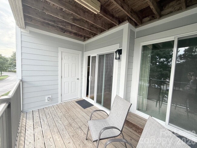 Building Photo - 18801 Nautical Dr