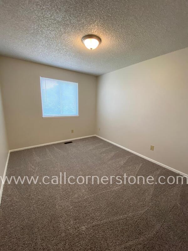Building Photo - 3795 Valley View St