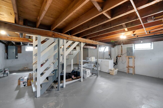 Building Photo - 161 Maskel Rd