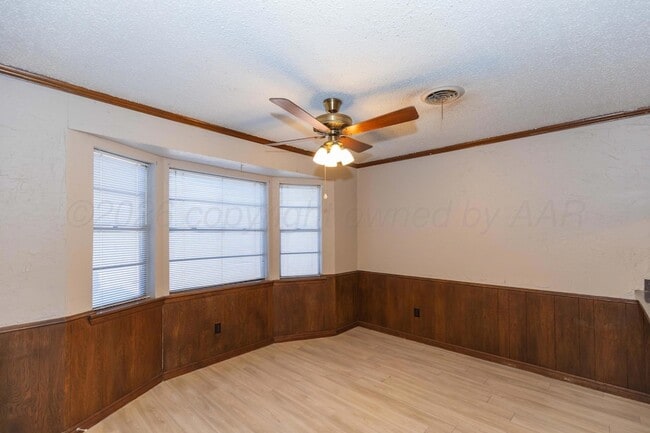 Building Photo - 5314 Briar St