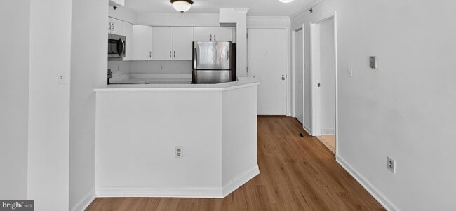 Building Photo - 1230 23rd St NW